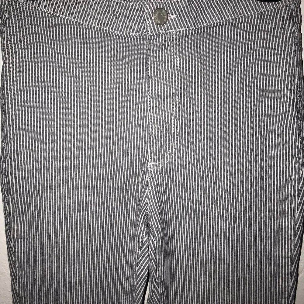 Free People (Size 27) Women’s Belle Grey High Rise Pants Skinny Trouser Striped